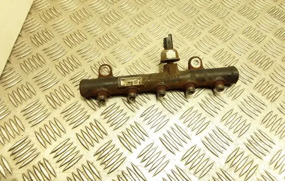 Fuel main line pipe
