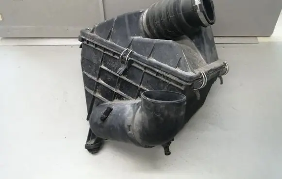 Mercedes-Benz CLK A208 C208 Air filter box A1110900801