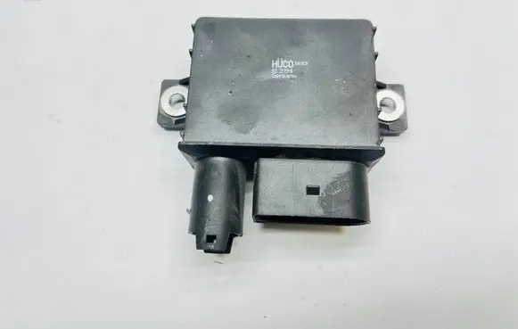 BMW 5 F10 F11 Glow plug pre-heat relay 132194