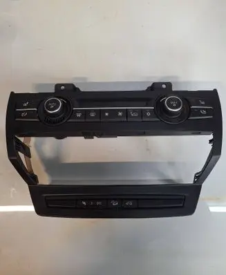 BMW X5 E70 Climate control unit 916568301 20269992 9165683