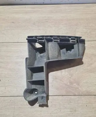 Volvo V70 Bumper support mounting bracket corner 30678651
