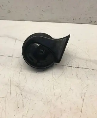 BMW 5 E60 E61 Horn signal 0092018 CH2139