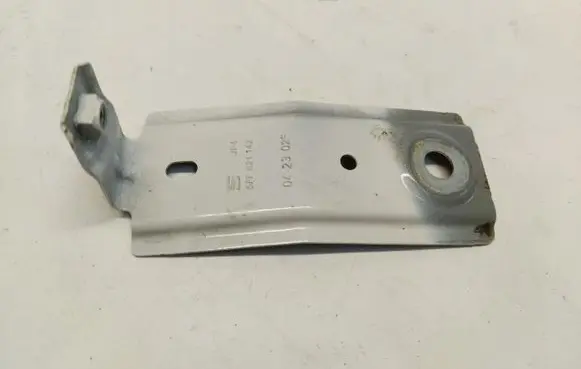 Cupra Formentor Fender mounting bracket 5FF821142