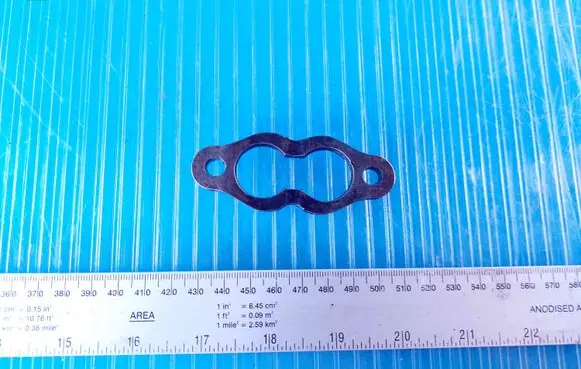 Audi A4 S4 B8 8K Fuel Injector clamp holder