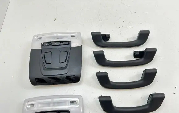 BMW 4 F32 F33 A set of handles for the ceiling 9263877 17934900