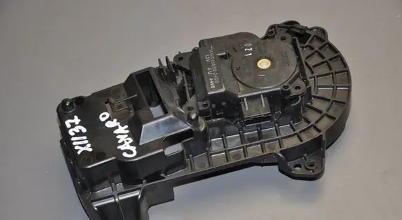 Chevrolet Camaro A/C air flow flap actuator/motor AW0638002400