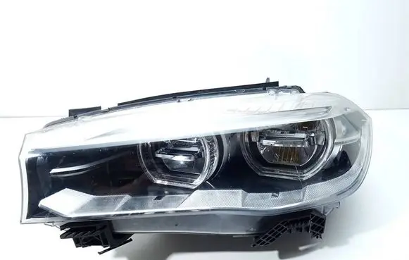 BMW X5 F15 Headlight/headlamp 7399125