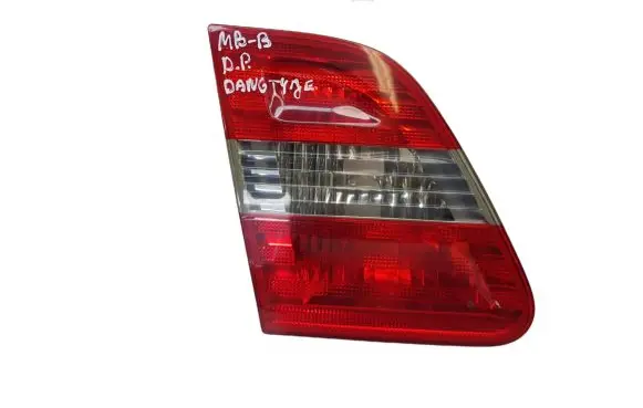 Mercedes-Benz B W245 Tailgate rear/tail lights A1698201564