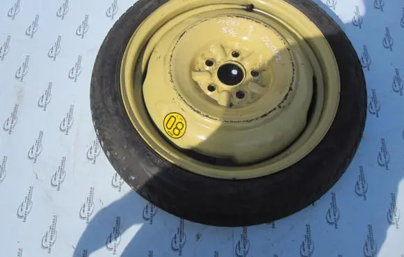 Toyota Avensis T250 R15 spare wheel 
