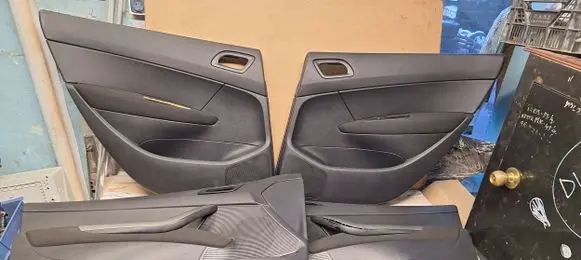 Peugeot 308 SW Door card panel trim set