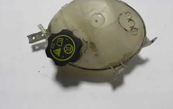 Opel Astra K Coolant expansion tank/reservoir 13459964