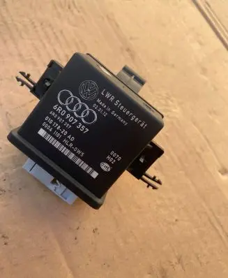 Volkswagen Polo V 6R Light module LCM 6R0907357 01017820AD