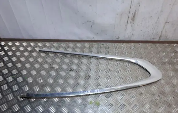 BMW 6 F12 F13 Rear side glass trim 7244140