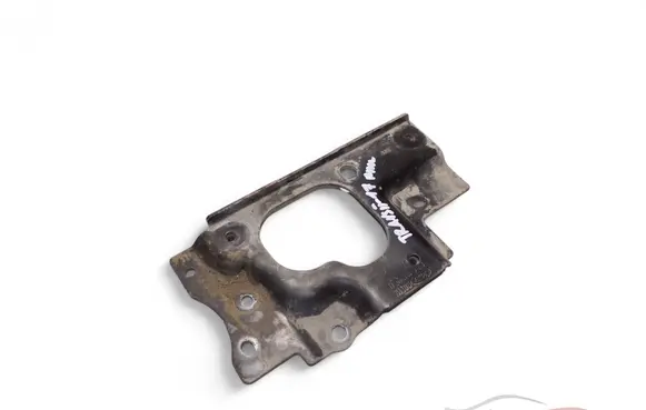 Other engine bay part