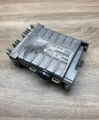 Audi A6 S6 C4 4A Engine control unit/module ECU 4A0907404C