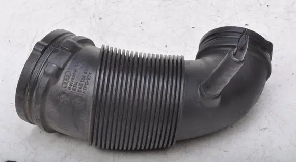 Audi A4 S4 B9 Air intake hose/pipe 04E129829
