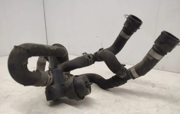 Audi A4 S4 B8 8K Engine coolant pipe/hose 8K1819350 8K0819334