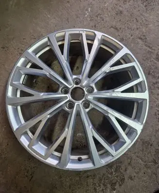 Audi A6 S6 C7 4G R21 alloy rim 4K0601025L