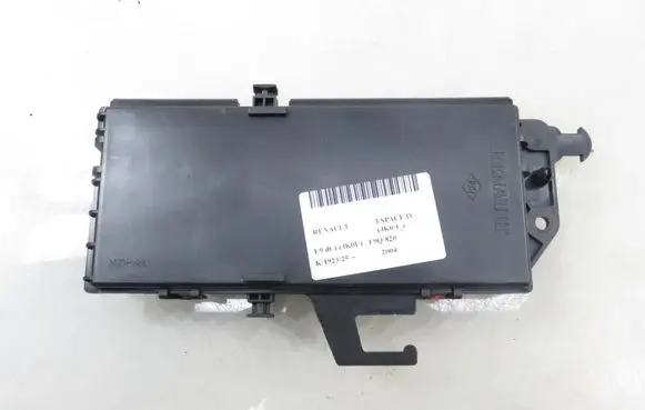 Renault Espace - Grand espace IV Central body control module 8200414833