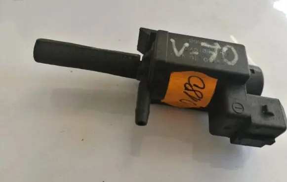 Volvo V70 Turbo solenoid valve 30611668 72224010
