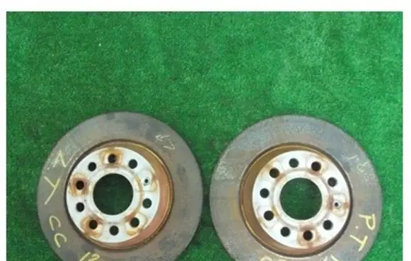 Volkswagen PASSAT CC Rear brake disc