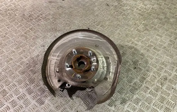 Land Rover Discovery 5 Rear wheel hub