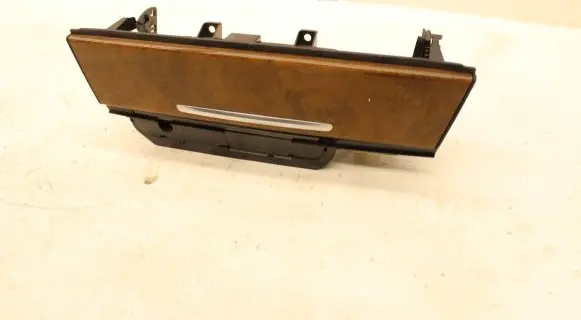 BMW 7 F01 F02 F03 F04 Car ashtray 9182502