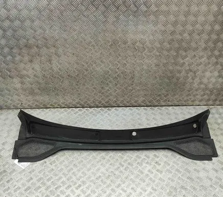 Audi Q2 - Wiper trim 81B819403
