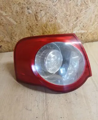 Volkswagen PASSAT B6 Rear/tail lights