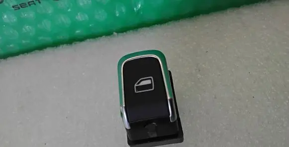 Electric window control switch