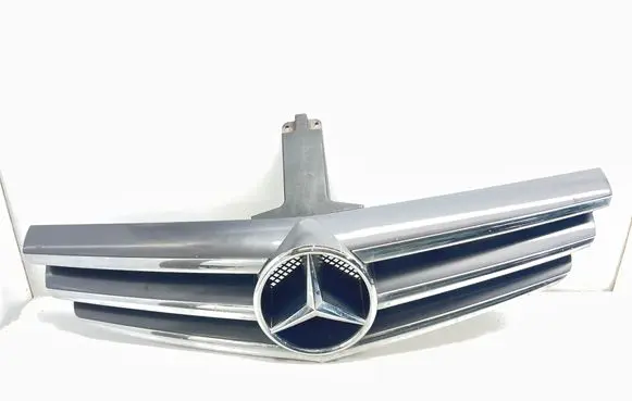 Mercedes-Benz CLC CL203 Front grill A2038801583