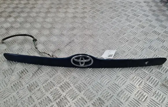 Toyota Corolla Verso E121 Number plate light 7680113110