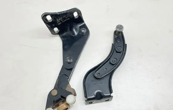 Volkswagen Caddy Roller guide/hinge set 2K0843398A