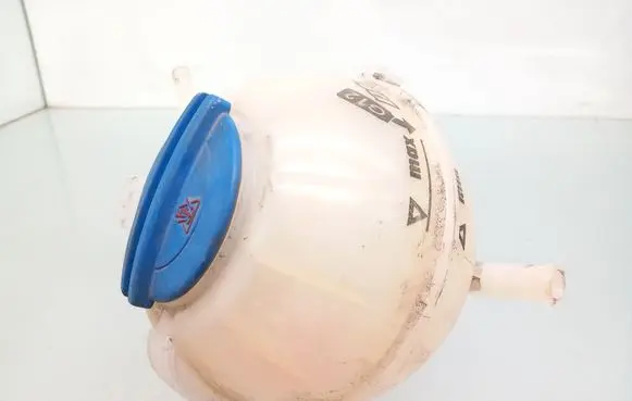 Seat Ibiza III (6L) Coolant expansion tank/reservoir cap 6Q0121407B