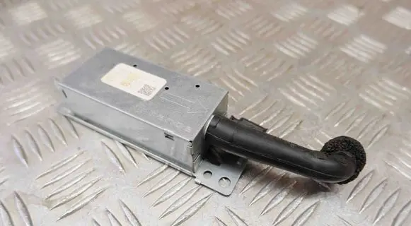 Toyota C-HR I Air quality sensor 8805128060