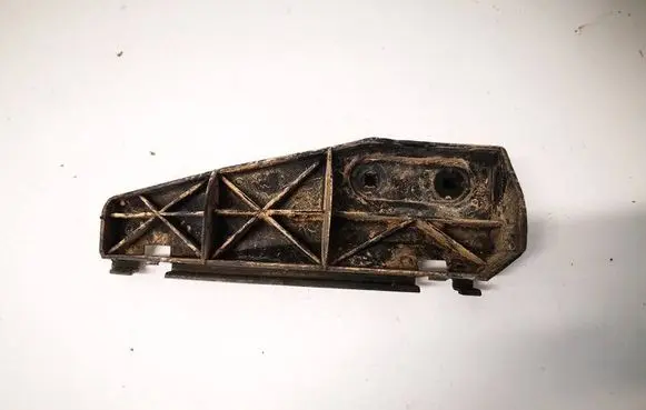 Toyota Corolla Verso AR10 Rear bumper mounting bracket 525620F010