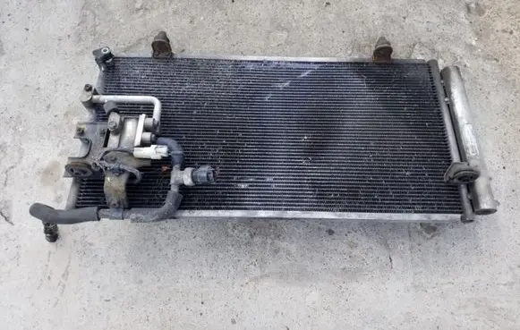Subaru Legacy A/C cooling radiator (condenser) 940091 581652