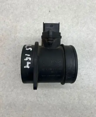 Volvo V70 Mass air flow meter 0280218088 8670115