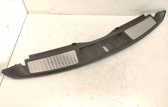 Opel Insignia A Trunk/boot sill cover protection 13222434 2202098