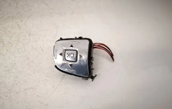 Ford S-MAX Steering wheel buttons/switches