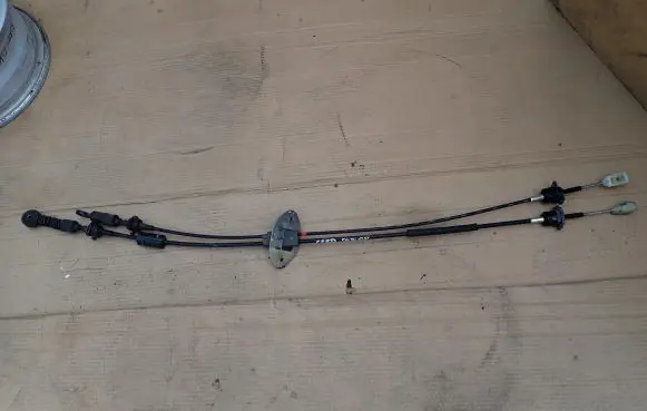 KIA Ceed Gear shift cable linkage