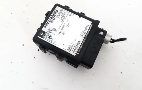 Subaru Legacy Other control units/modules 88205AE000 X1T14271M