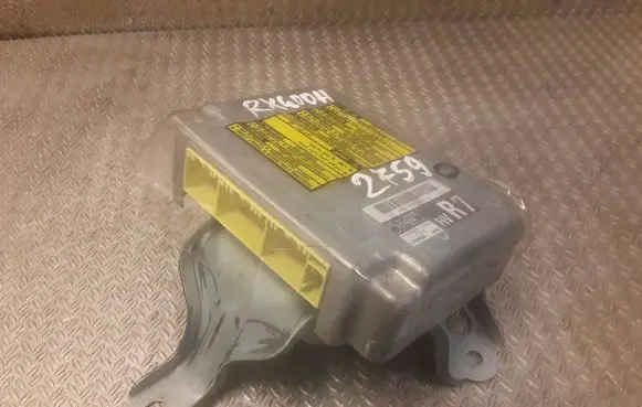 Lexus RX 450H Airbag control unit/module 8917048140