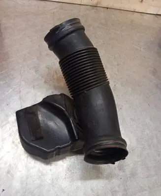 Audi A6 S6 C6 4F Air intake hose/pipe 06E129629T 06E133911K