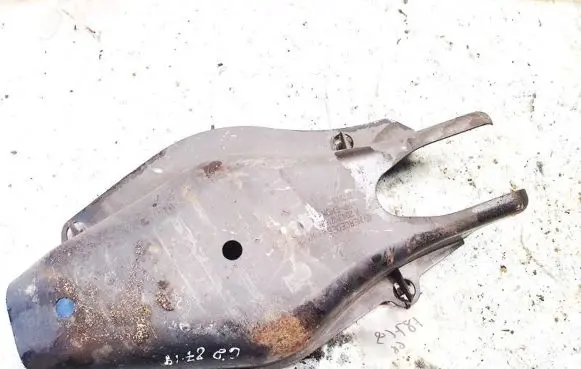 Mercedes-Benz C AMG W204 Engine splash shield/under tray a2043521688