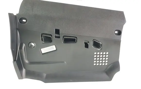 Dashboard lower bottom trim panel