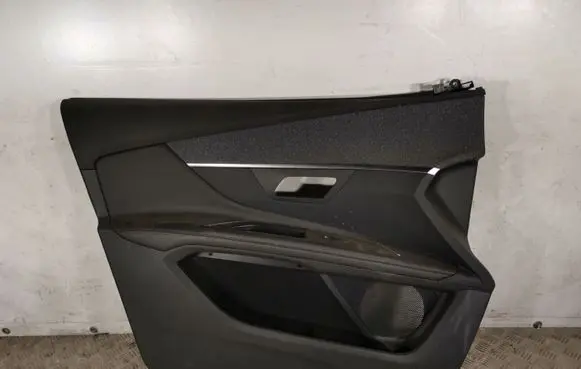Peugeot 5008 Front door card panel trim 98171651