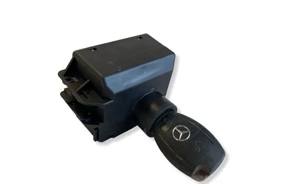 Mercedes-Benz Vito Viano W447 Ignition lock A4479007506