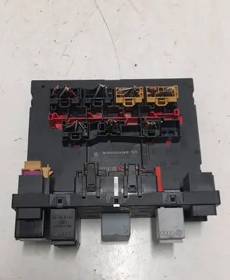 Volkswagen Touran I Comfort/convenience module 1K0937049K H29S0701