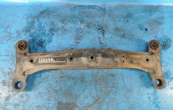 Lexus ES 250 - 300 - 330 Rear coil spring 5120633040